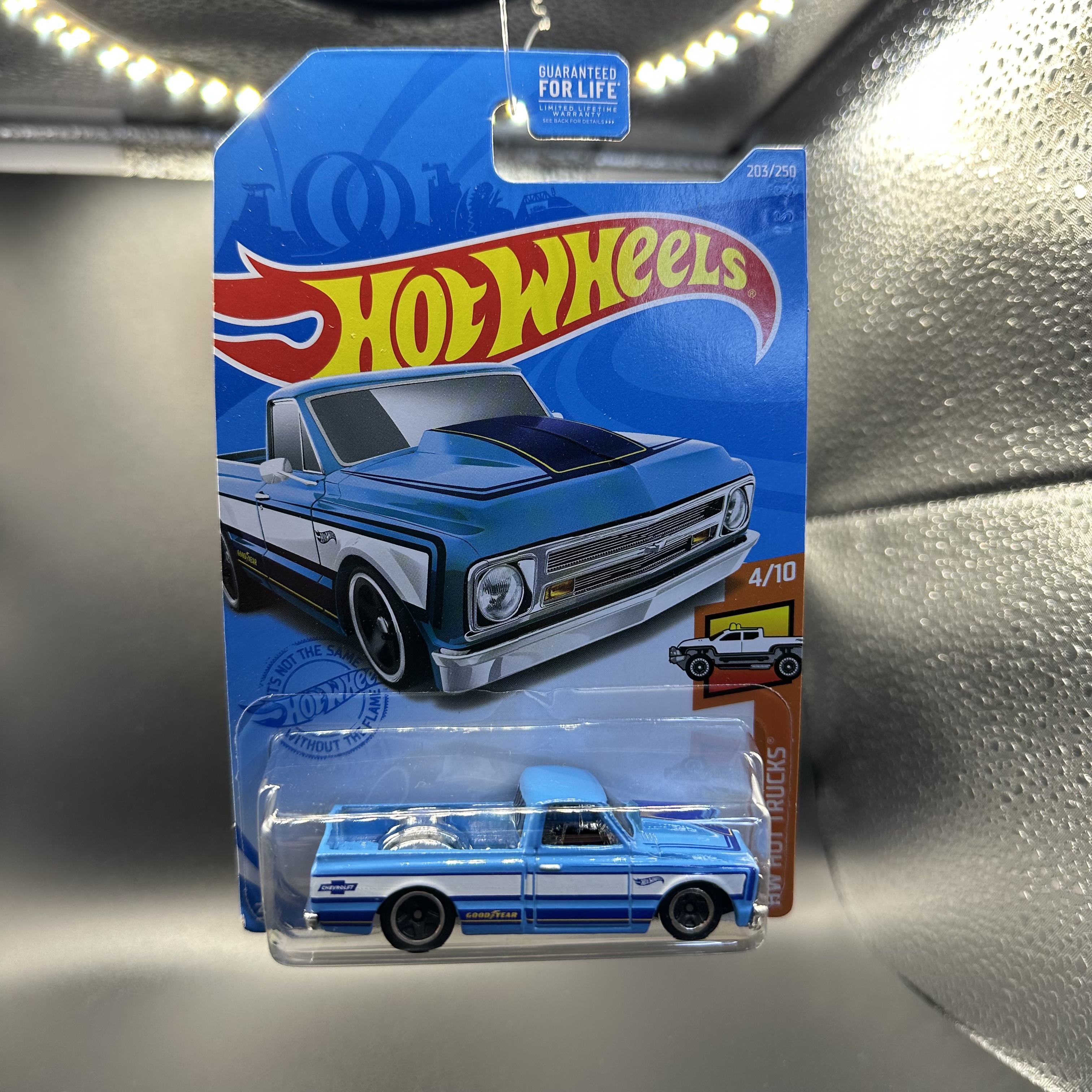 Hot Wheels C10 203/250 Blue